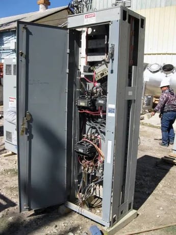 Square D, 4, WYE Delta Motor Starter, 200 HP, 460/575 Volts, 600 max. V, Nema size 5 AC magnetic starter - Image 4