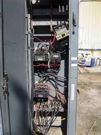 Square D, 4, WYE Delta Motor Starter, 200 HP, 460/575 Volts, 600 max. V, Nema size 5 AC magnetic starter - Image 5