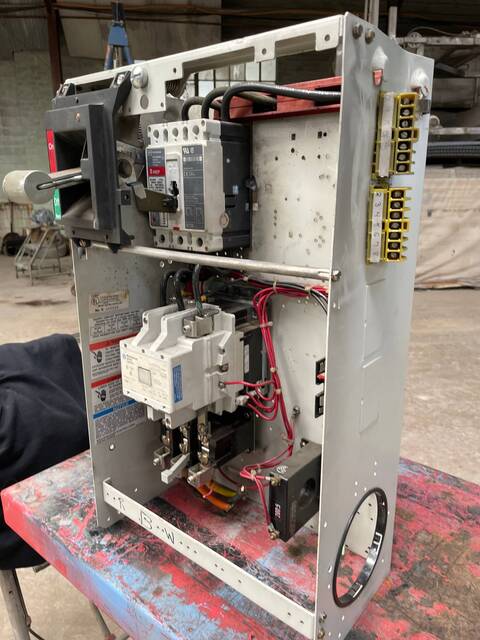 Westinghouse, Size 4 Motor Starter w/100 Amp Motor Circuit Protector, 50 HP, 480 Volts, 3 phase, 60 Hz, 120 - Image 4