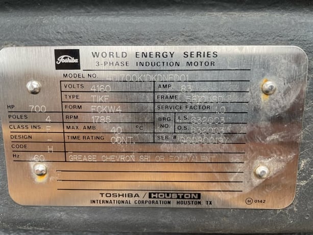 700 HP 1800 RPM Toshiba, Frame 5810USD, TEFC BB, 4160 Volts, New Surplus - Image 3