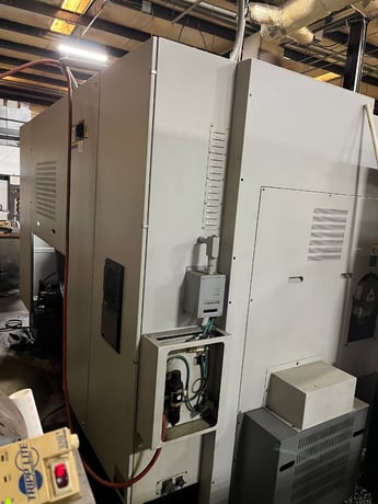 Hyundai Kia #SKT250SY, Fanuc 18iTB, 30 HP main, 10 HP sub, 3" bar, Y-Axis, live tools, parts catcher, tool - Image 6