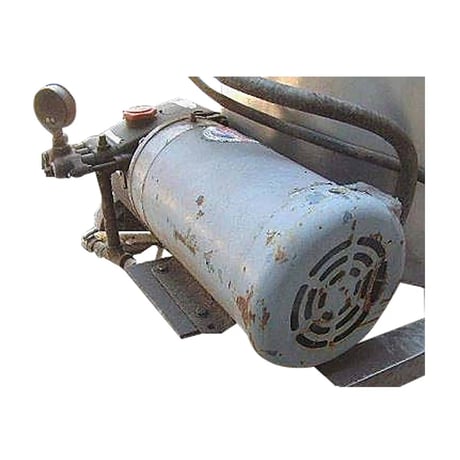 60 gallon Cat High Pressure Pump with Tank, 3 HP, 3450 RPM, 230/460 V, 26" diameter x 27" H inside tank - Image 2