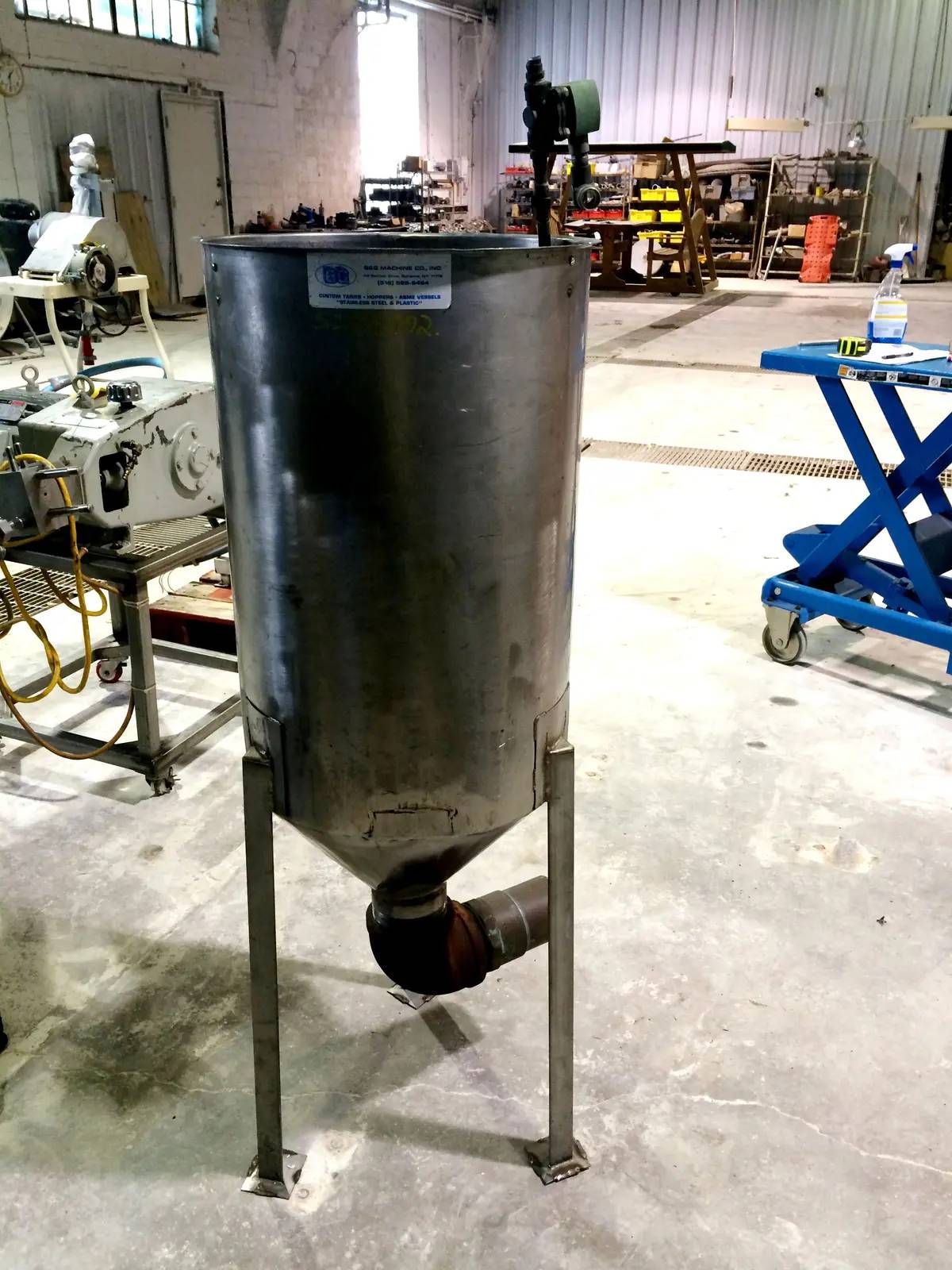 30 gallon Stainless Steel Cone Bottom Tank, 7.75" diameter x 28" H sidewall - Image 4