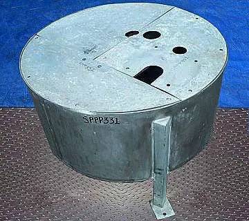 40 gallon Stainless Steel Tank, Three part cover, 4" square, 3" diameter, & 2-1/2" diameter Openings, 2" - Image 5