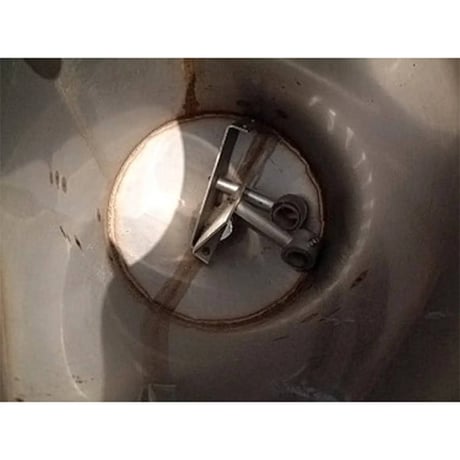 30 gallon Tank Stainless Steel, 16" diameter x 45" H inside tank, (4) 23" H legs - Image 1