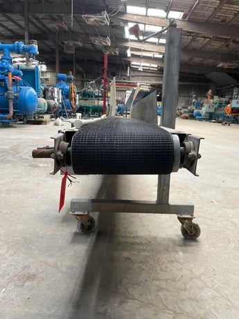 10" wide x 9.11' long, Genemco Belt Conveyor - Image 5