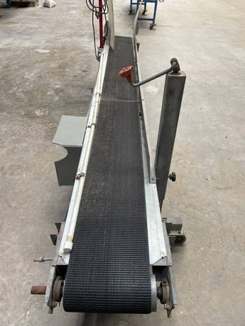 10" wide x 9.11' long, Genemco Belt Conveyor - Image 10