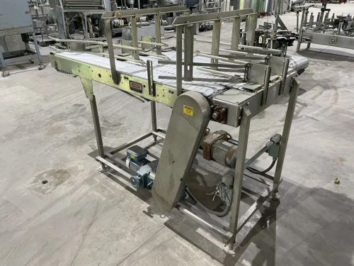 Arrowhead Conveyor, Bottle Combiner Conveyor, 1.5/0.75 HP, (5) 4-1/2" belts, (1) 7-1/2" belt, 13" H Clearance - Image 4