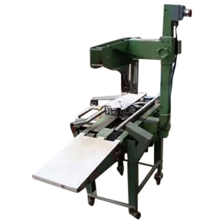 Loveshaw Corporation #LD-Series, High Speed Case Sealer, 0.75 HP, 9" width x 2' 7" L Conveyor Belt, 2' 4" - Image 1
