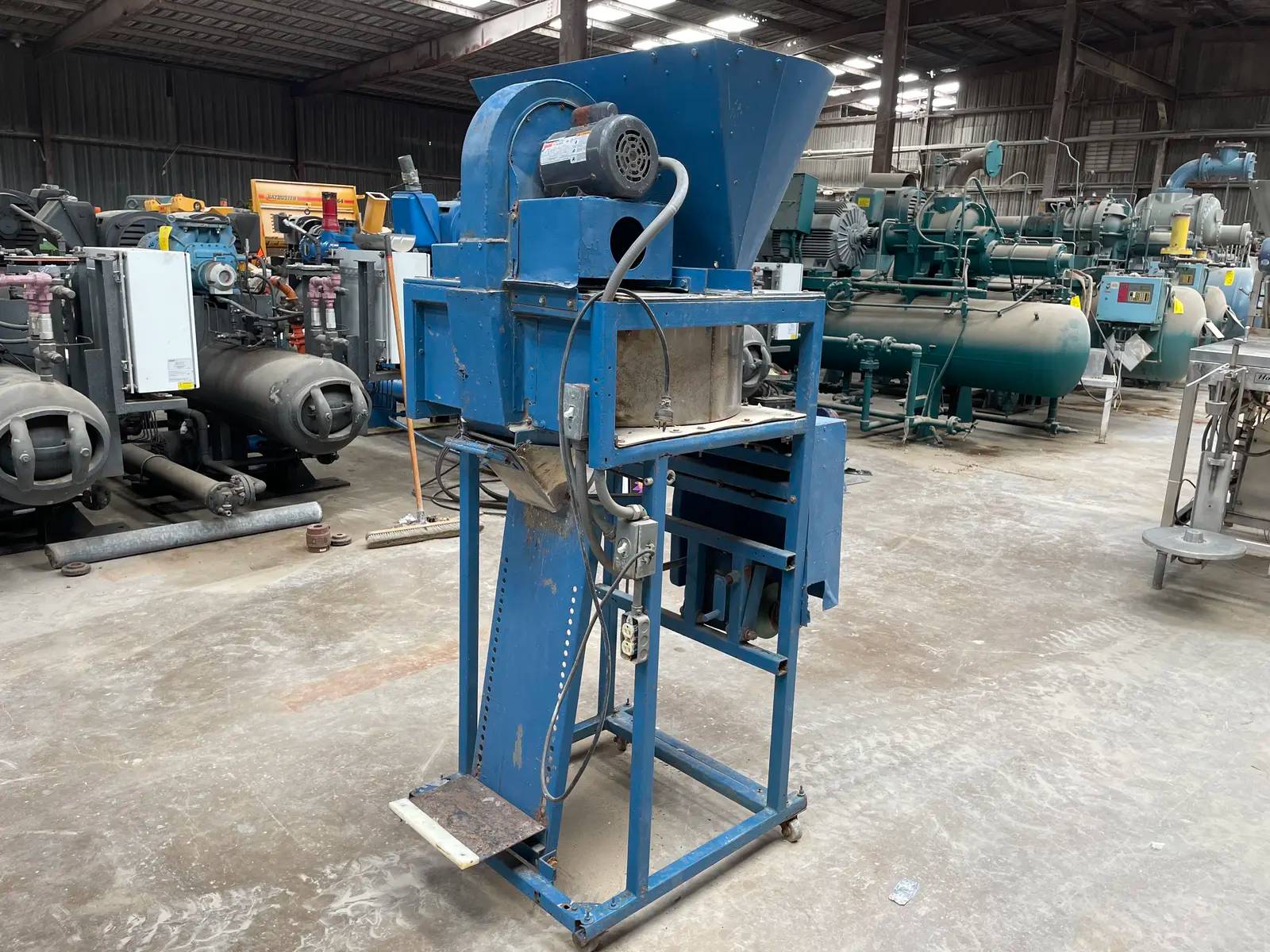 Top Loading Volumetric Ice Bagger, 1/3 HP, 115/230 V - Image 9