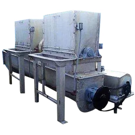 Stainless Steel Delumper with Screw Auger Discharge, 10/2 HP, 18" diameter x 12' 7" L Screw Auger, 69" infeed - Image 2