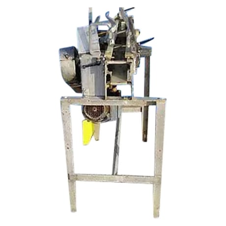 4-1/2" wide, General Conveyor Co., Stainless Steel Table Top Conveyor, 1 HP, (2) 6" sprockets w/ 1" gap, 35" - Image 2