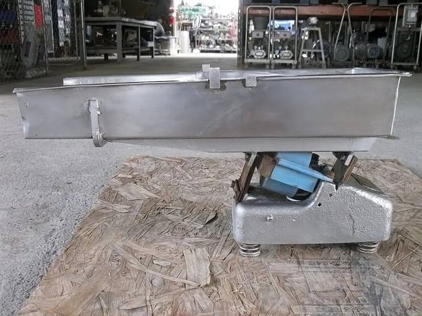 Syntron #F0-1, Vibra-Flow Vibrating Feeder, 20-1/4" L x 8" width x 2" H Feed - Image 3