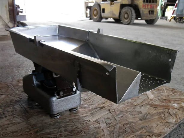 Syntron #F0-1, Vibra-Flow Vibrating Feeder, 20-1/4" L x 8" width x 2" H Feed - Image 8
