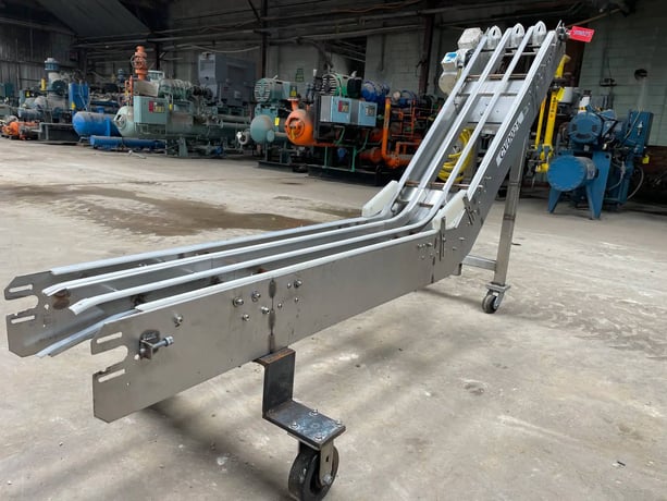 JB Industries #CON 119, Incline Portable Conveyor, 1 HP, 1998 - Image 6