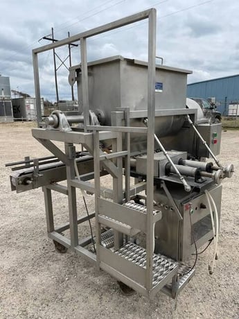 Pneumatic Filler with Mixer/Hoppe, 8 cu.ft., 30 BPM, 2-3/8" diameter Piston, 3-1/2" Stroke, 1" diameter - Image 9