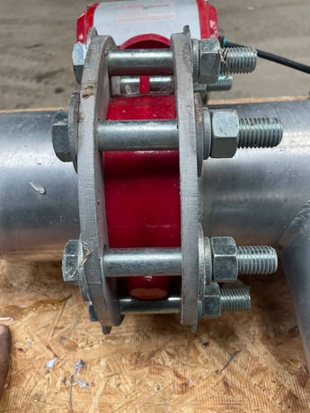 5" Flowline PTFE butterfly valve with pneumatic actuator for food processing, chemical & sanitary applications - Image 8