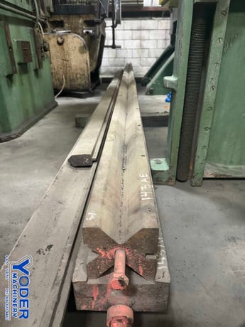 240" L, Pacific, 3-way press brake die, 5-1/4" die width, 5-1/4" die height, 1/2" tang, #75993 - Image 2