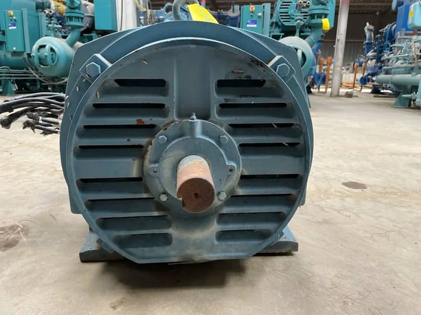 200 HP 3575 RPM Toshiba premium efficiency motor, Frame 444TS, DP, continuous duty, 230/460 Volts - Image 10