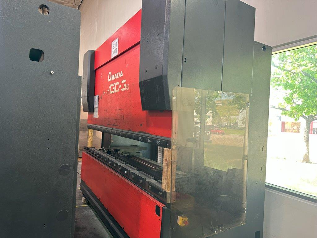 143 Ton, Amada #HFT-1303, CNC press brake, 10' overall, 106" between housing, 7.8" stroke, 18.5" open, foot - Image 1