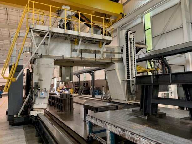 Cincinnati #U5-1500, 5-Axis gantry mill, Siemens Sinumerik 840D, 1178" X Travel, 144" Y Travel, 60" Z, 63 - Image 4