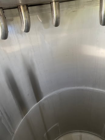2500 gallon l & a stainles & A Stainless, 304 Stainless Steel tank, 6' dia. x 10' straight side, 5' cone - Image 8