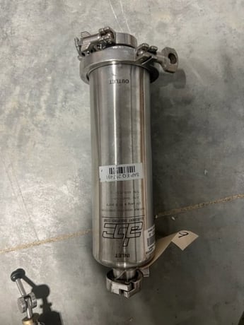Allegheny Bradford, Stainless Steel Filter Housing, 150 psi & FV @ 300 F, 1.5" inlet & outlet - Image 1