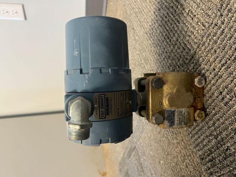 Rosemount #11516GP6S22M4S1, Smart Pressure Transmitter w/ Digital Screen, 0-50 psi cal., 100 psi max w.p. - Image 2