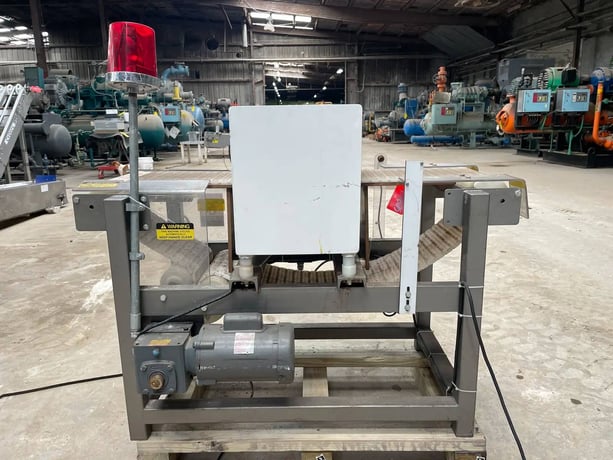 Goring Kerr #DSP-1, Metal Detector with Conveyor System, 8" width x 4" H x 13" L aperture - Image 7
