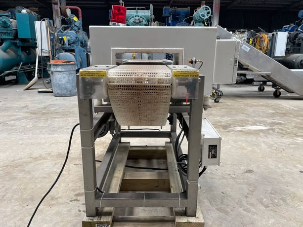 Goring Kerr #DSP-1, Metal Detector with Conveyor System, 8" width x 4" H x 13" L aperture - Image 9