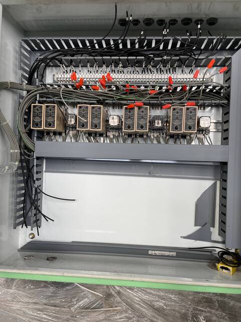 Evaporator Coil Control Starter Center - Image 9