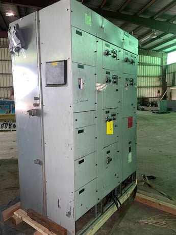 Siemens, Motor Control Center, 480 V, 3 phase, 200-600 amps - Image 7