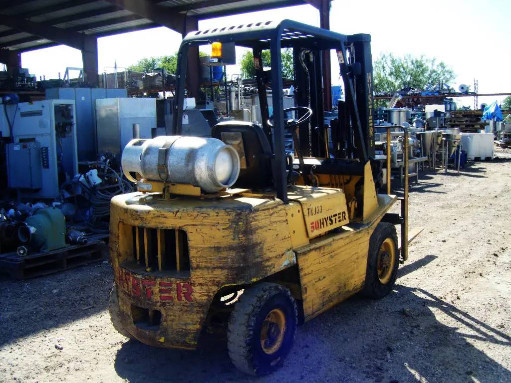 5000 lb. Hyster #H50XL, Propane Fork Truck, w/Side Shift, 15" load center, 6 deg back tilt - Image 5