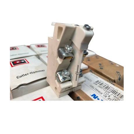 Cutler-Hammer, Control Auxiliary Contact - Image 2