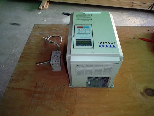 10 HP TECO-Westinghouse, MA7200-2010-N1, Electronic Variable Speed Frequency Drive, 200-240 Volts input. - Image 7