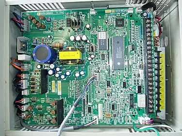 3 HP Toshiba, VT130G2+4035, Variable Frequency Inverter, 460 Volts input/output - Image 7
