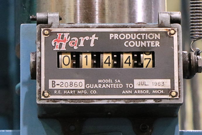 100 Ton, Niagara #HBM-100-8-10, CNC press brake, 10' overall, 102" between housing, 7" stroke, 7" throat, 14" - Image 6