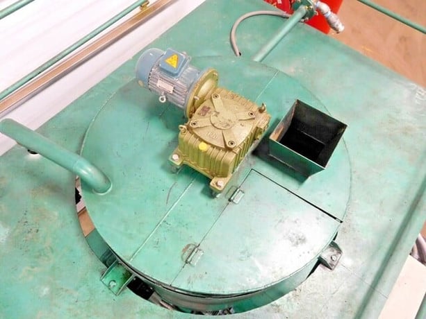 Chongqubg Zhongneng Oil Purifier Mfg Co #LYE-1000, Engine oil recycling system - Image 4