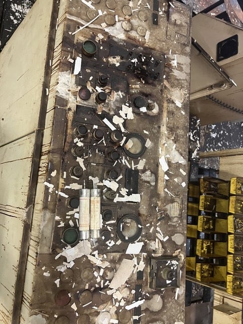 300 Ton, Minster Hevistamper #E3-300-54-36, straight side double crank press, 1.5" stroke, 22" Shut Height - Image 10
