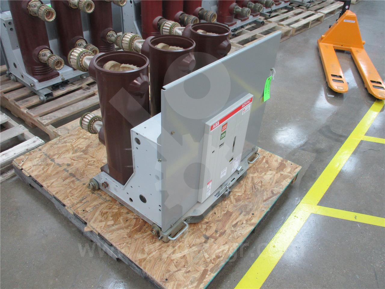 1200 Amps ABB Advac Aa3k1777xx1000p Model 3 (advac Model 3) 125 Volts DC Control - Image 6
