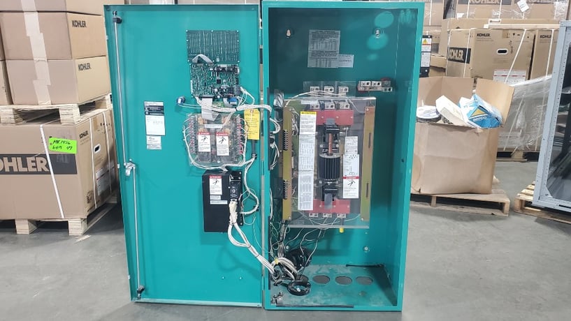 600 Amp. Onan Cummins OTPCC-4486237, automatic trasnfer switch, 3-pole, 480 Volts (3 available) - Image 2