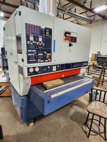 52" Cleaver-Brooks Levigatrici #2NRT-1320, Wide Belt Sander, digital platen, belt blowers, variable speed - Image 1