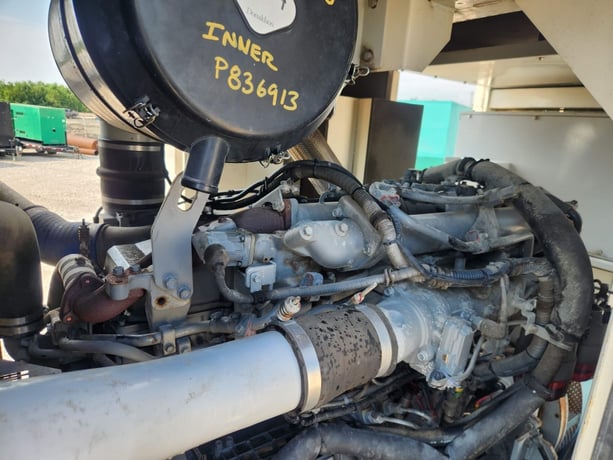 352 KW Multiquip #DCA400SSI4I, trailer mounted, Tier 4i, 277/480 Volts, 9090 hours, 2013, $85k - Image 2