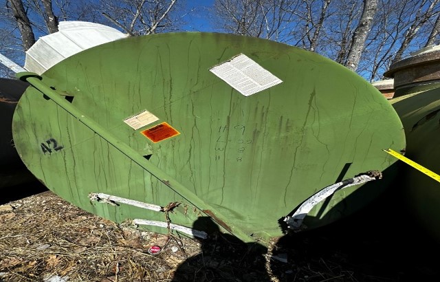 8000 gallon Underground storage tank, 22' L x 8' W x 8' H - Image 1