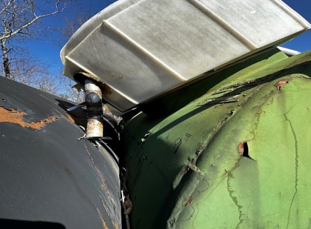 8000 gallon Underground storage tank, 22' L x 8' W x 8' H - Image 3