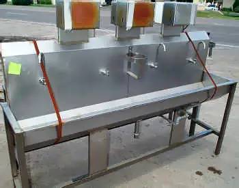 Wash Tank Stainless Steel, 40 Gallon, 4 faucet w/3 towel dispensors, 20" width x 65" H x 90" L - Image 2