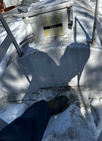 4000 gallon Above ground storage tank w/ stairs, 24' L x 5' 4" W x 5' 4" H - Image 3