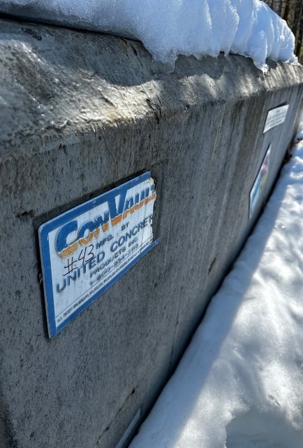 1800 gallon Convault, 11' L x 5' 9" W x 4' H - Image 1
