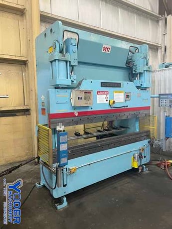 90 Ton, Cincinnati #90CBIIX6, hydraulic press brake, 8' overall, 78" between housing, 8" stroke, 15" open - Image 1