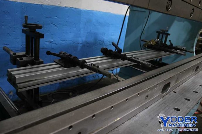 90 Ton, Cincinnati #90CBIIX6, hydraulic press brake, 8' overall, 78" between housing, 8" stroke, 15" open - Image 10